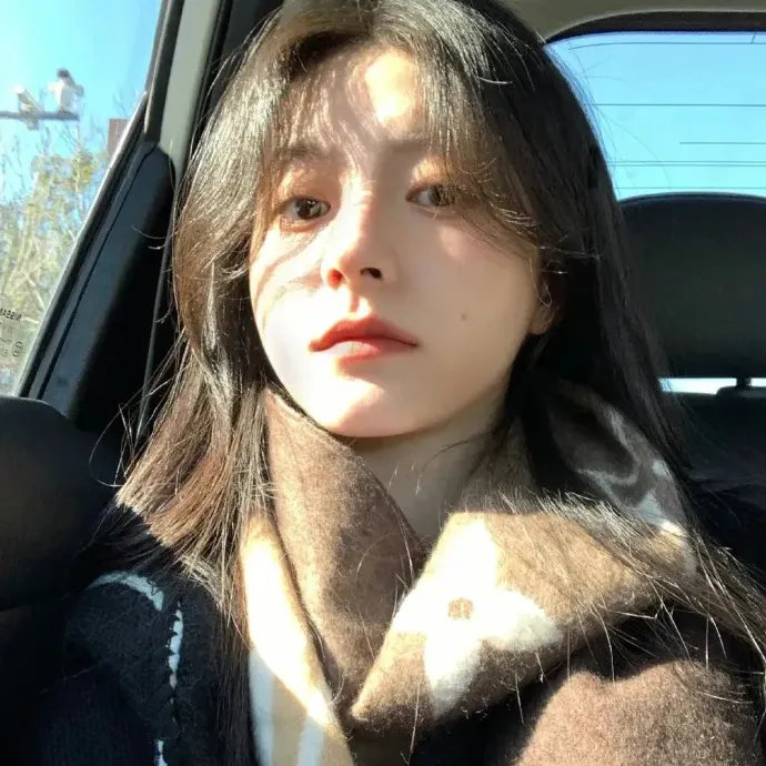 沉默的姑娘
